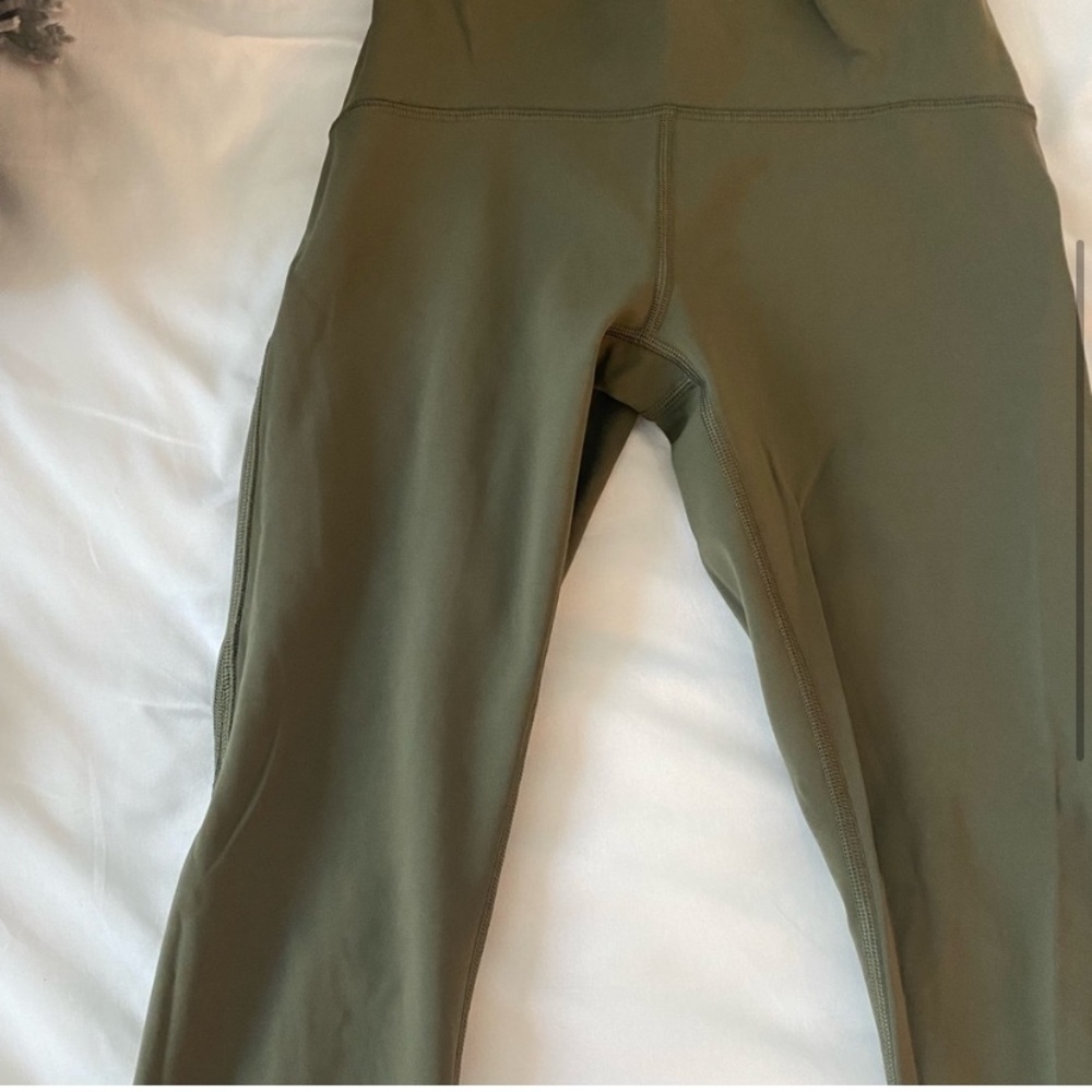 Lululemon leggings 4
